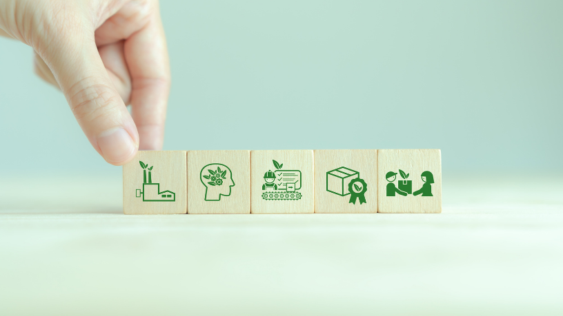Segundo Fernando Trabach, a transição energética não só reduz impactos ambientais, mas também cria novas oportunidades de empregos verdes em diversos setores.