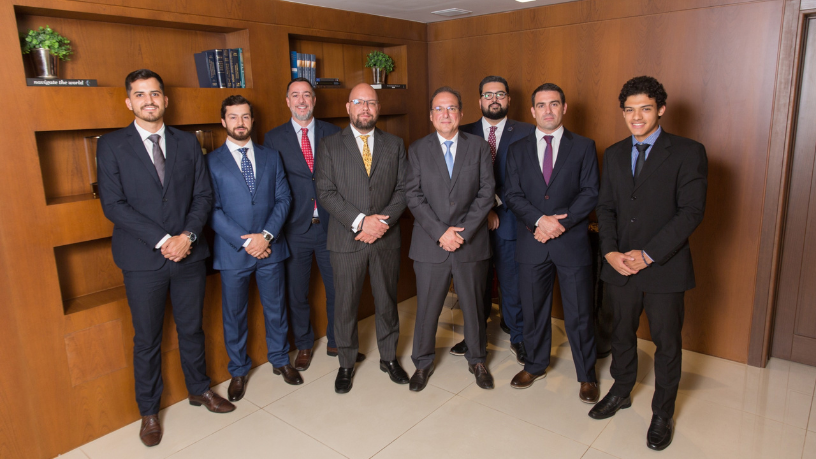 Entenda com Pimentel & Mochi Advogados Associados como funciona a relação entre recuperação judicial e falência e quais fatores podem influenciar o futuro da empresa.