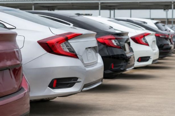 Depreciação Automotiva: Como Identificar e Evitar os Carros que Mais Perdem Valor no Mercado