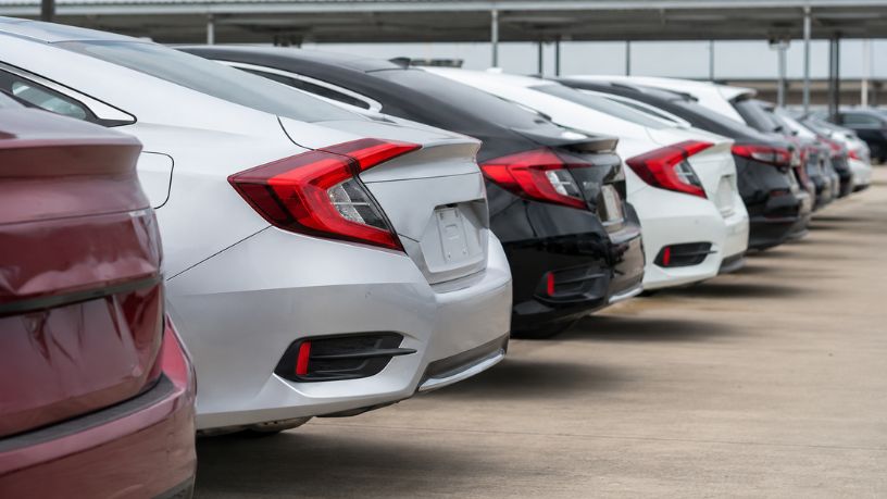 Depreciação Automotiva: Como Identificar e Evitar os Carros que Mais Perdem Valor no Mercado